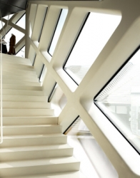 prada_interior.jpg